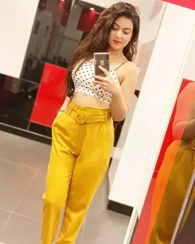 Karwi Escort